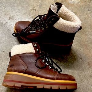Timberland -Cervinia Valley Waterproof Winter Booties